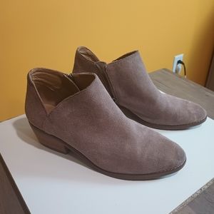 Lucky Brand Suede Side Zip Ankle Boots Size 8m